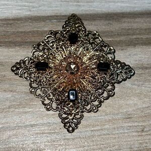 Vintage Square Filigree Brooch Women’s Gold Tone And Black Pin Grandmacore Retro